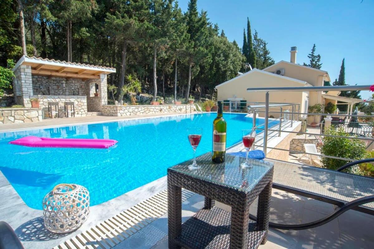 Paxoi Serene Oasis - Mylos Mediterranean Charm Arvanitakeika Екстер'єр фото