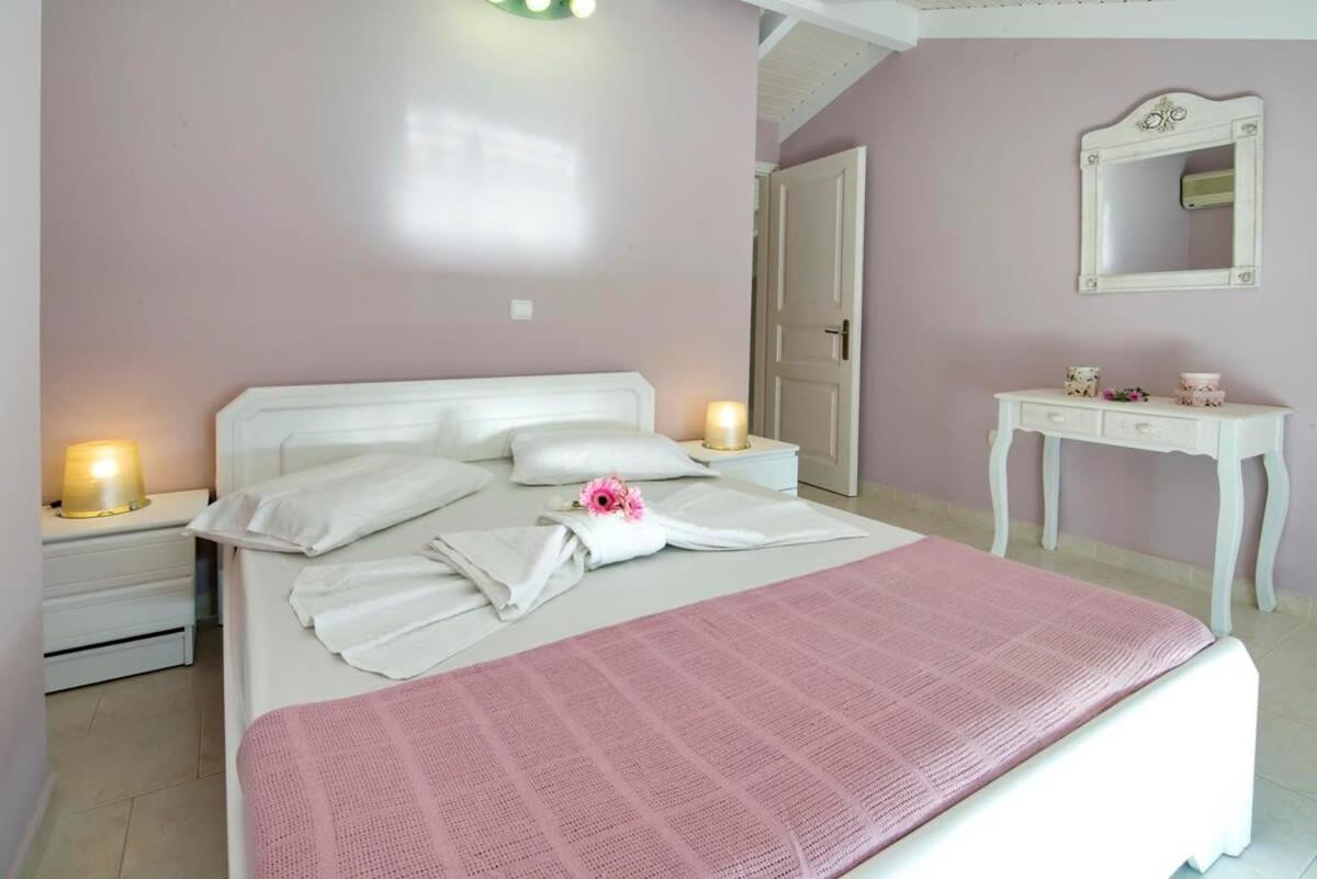 Paxoi Serene Oasis - Mylos Mediterranean Charm Arvanitakeika Екстер'єр фото